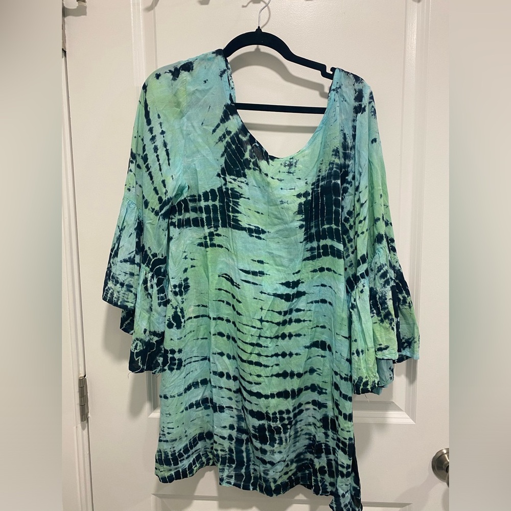 NWT Tiare Hawaii swimsuit coverup